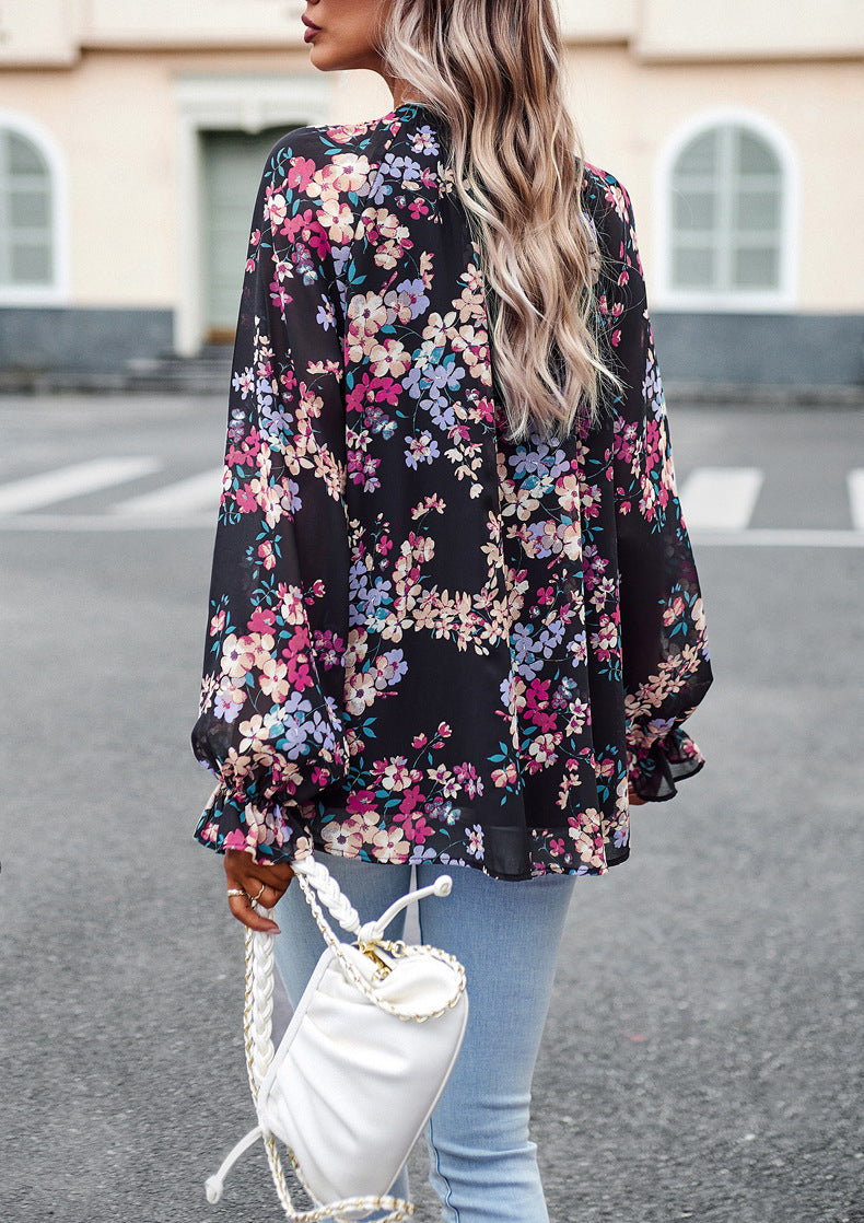 Aaliyah Blouse Femme – Lightweight Floral Top with Long Sleeves & V-Neck for Elegant Style