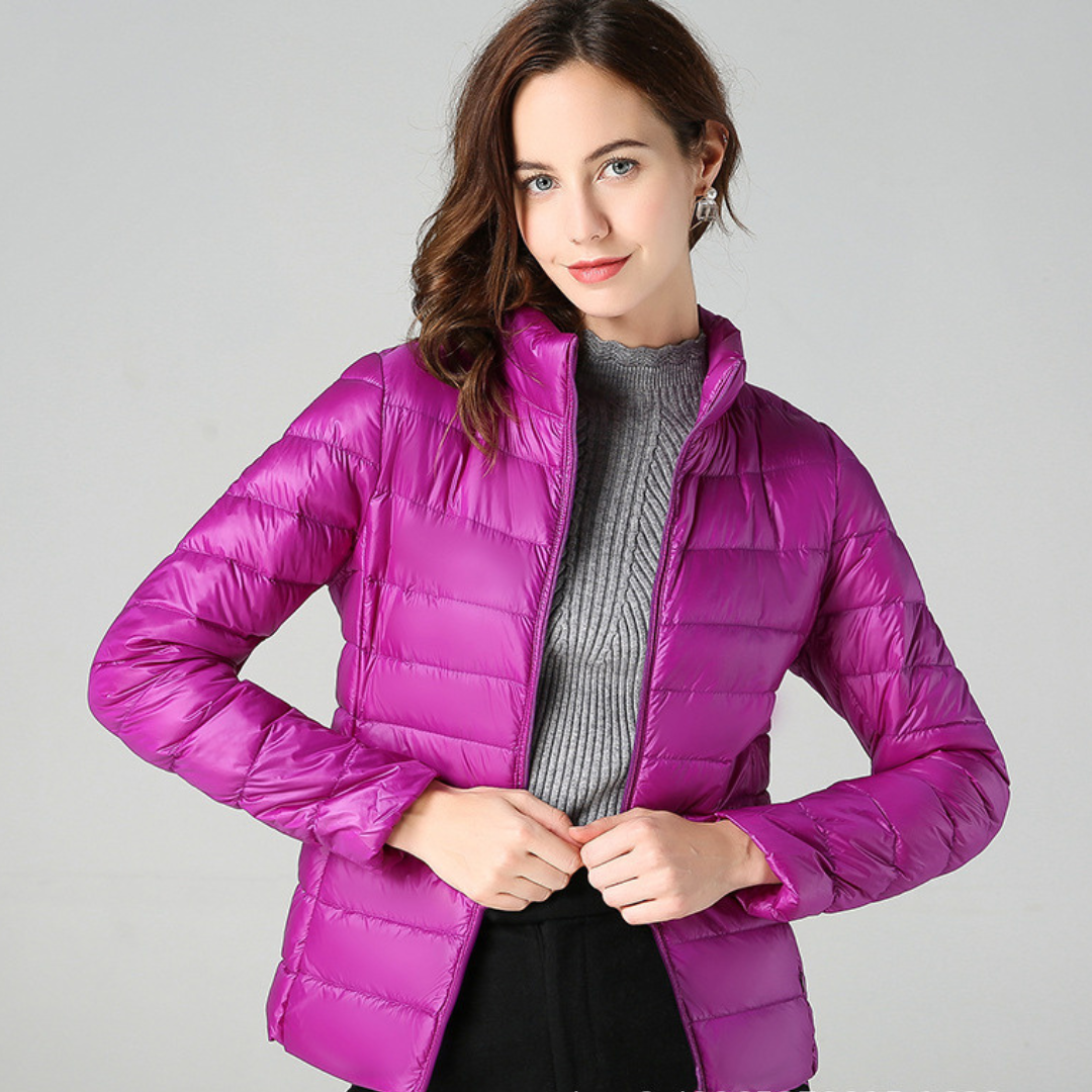 Aurora Femme Waterproof Jacket – Lightweight, Versatile & Comfortable for Mid-Season