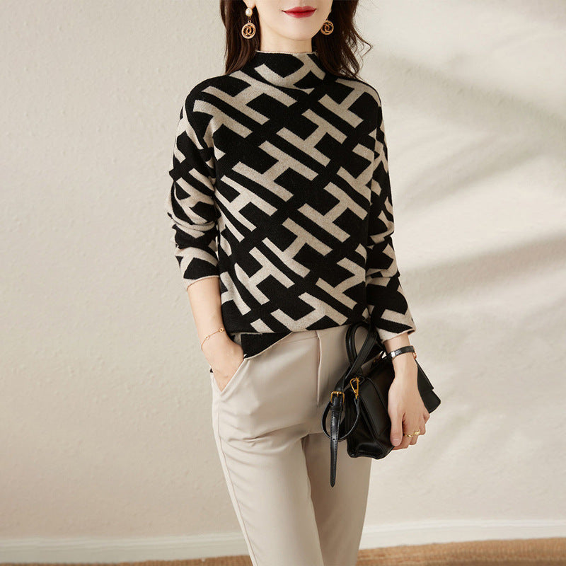 Maeve Knit Sweater Black and White for Women – Soft and Elegant Sweater with Modern and Feminine Cut