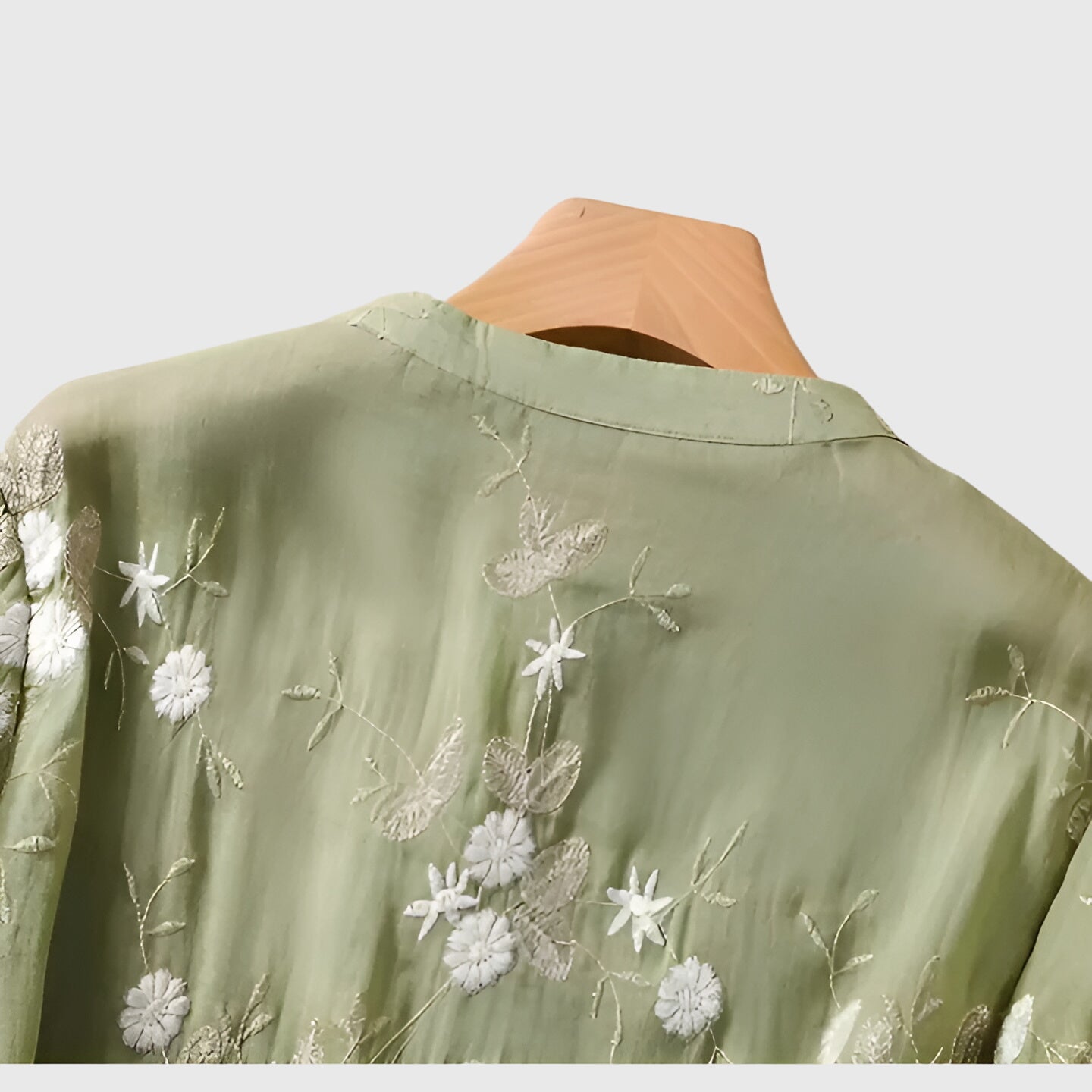 Floral Relaxed Fit Women's Top – Breathable Fabric & Flattering Silhouette