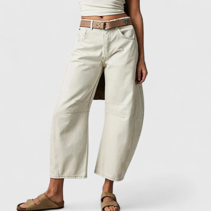 Relaxed Fit Women's Top – Flattering Silhouette & All-Day Comfort
