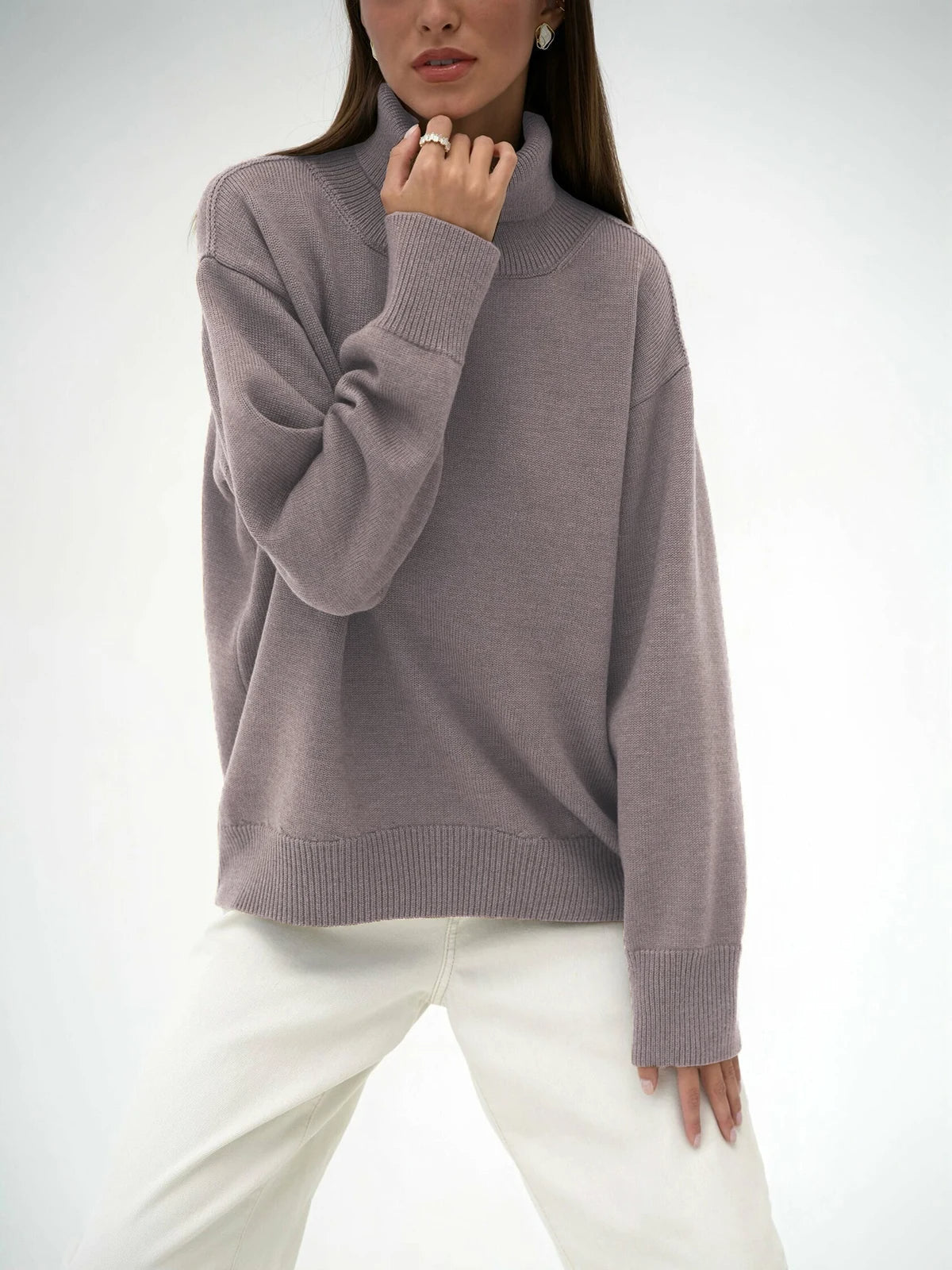 Elise Oversized Turtleneck Sweater for Women – Soft and Warm Knit Sweater with Timeless Style