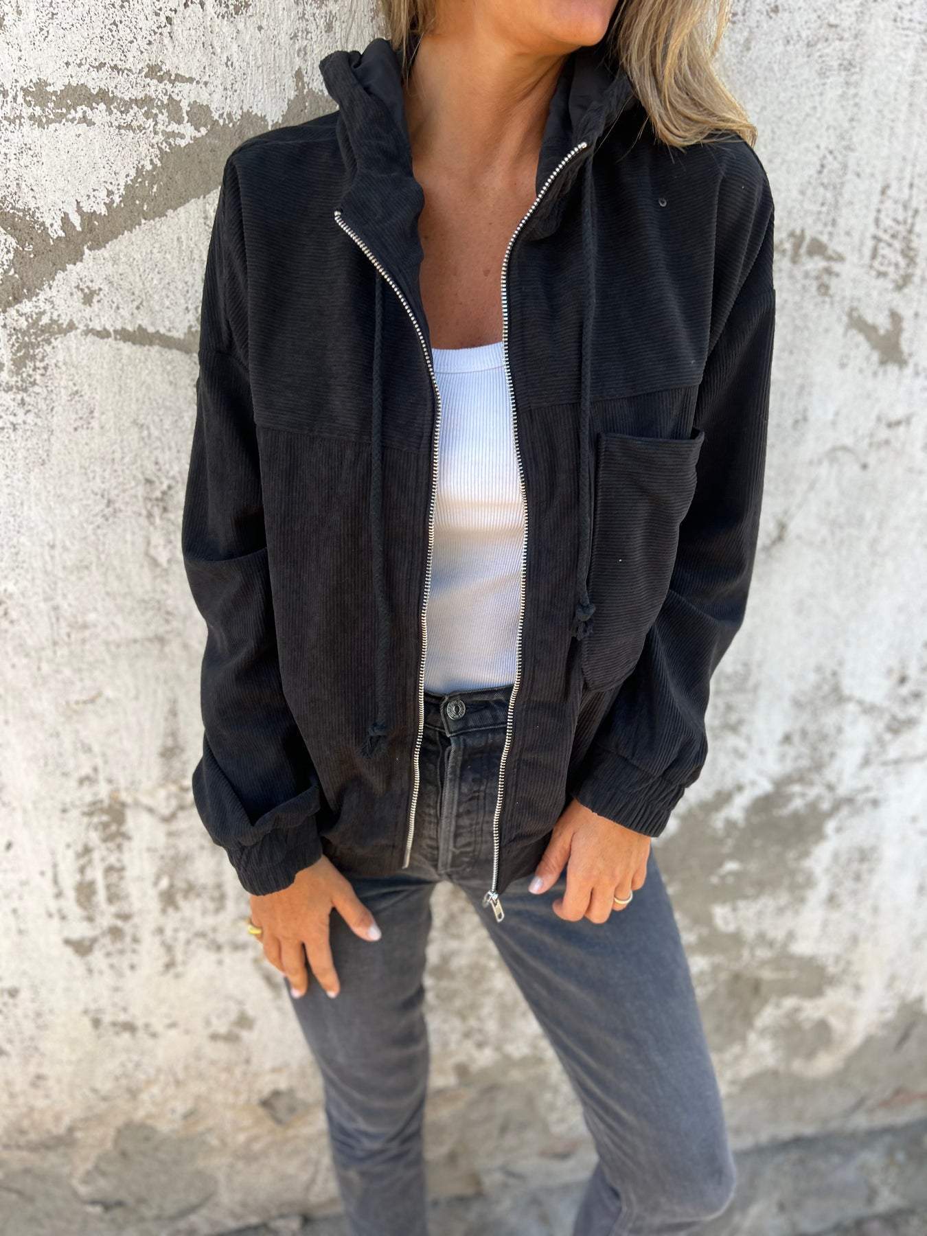 Sophie Mid-Season Jacket – Corduroy Jacket with Adjustable Hood & Versatile Design