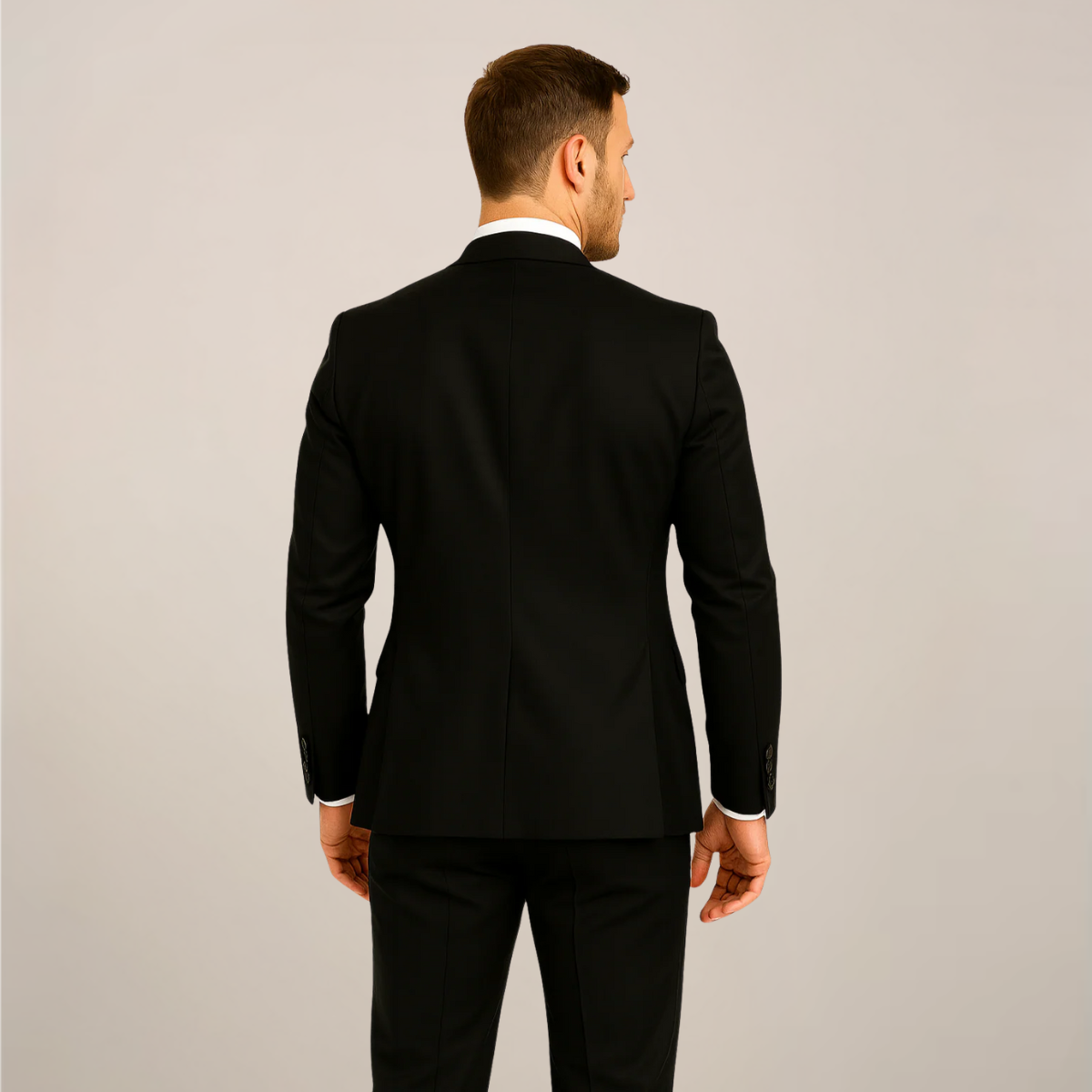 Men’s Three-Piece Dinner Suit – Contrast Lapel, Tailored Fit