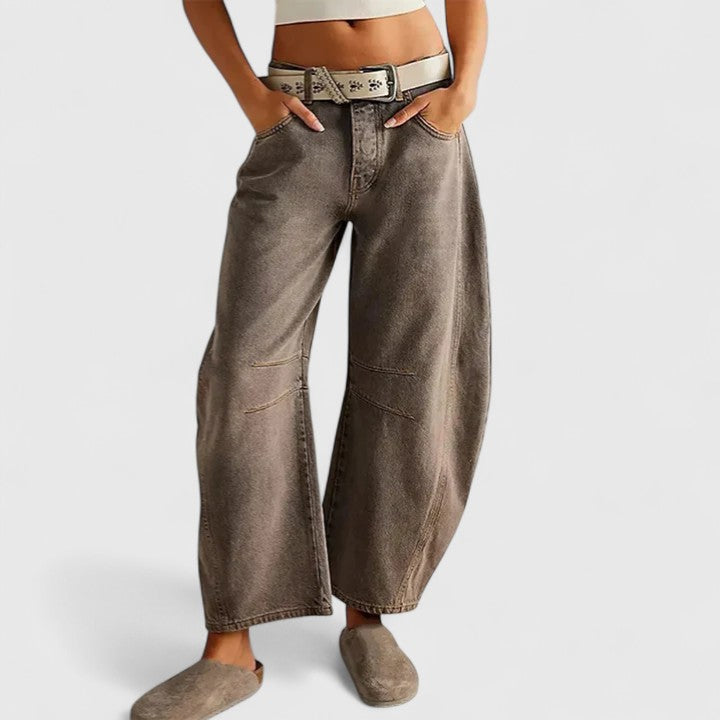 Relaxed Fit Women's Top – Flattering Silhouette & All-Day Comfort