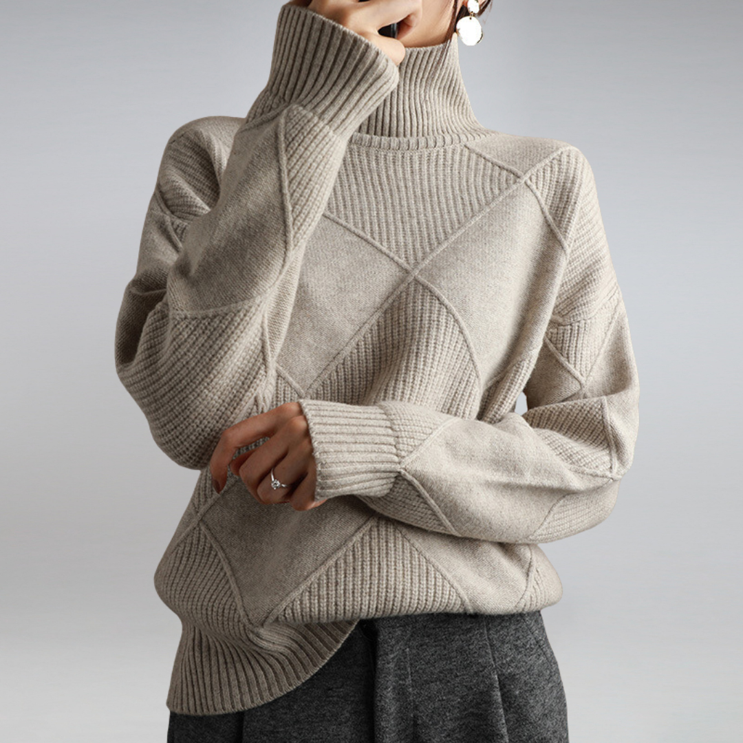 Luciana Pull Woman – Elegant Turtleneck in Soft Cashmere & Timeless Chic