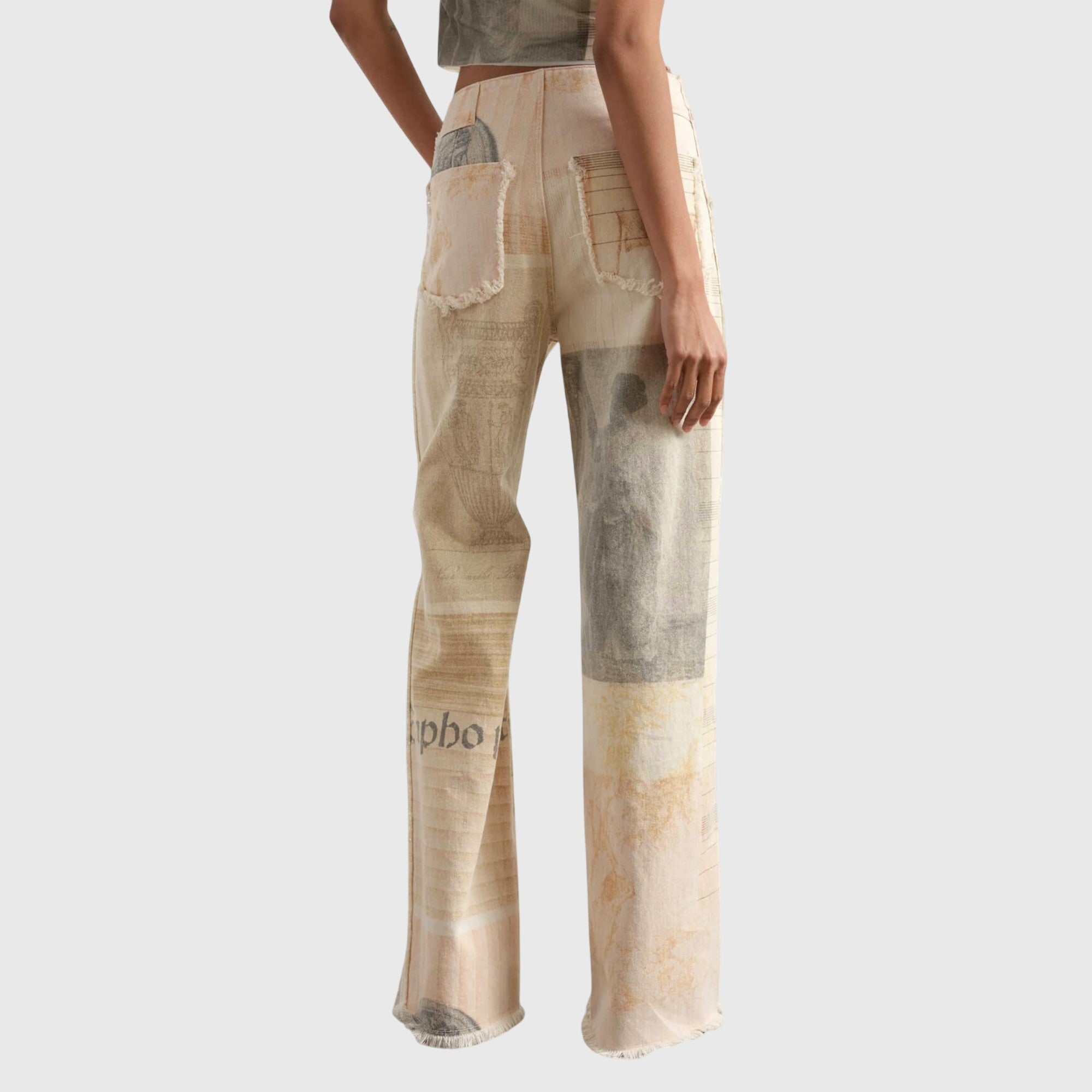 Knit Women's Top – Waist-Defining Fit