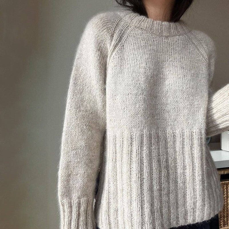 Aileen Women's Thick Knit Sweater – Relaxed Fit & Round Neck in Wool Blend