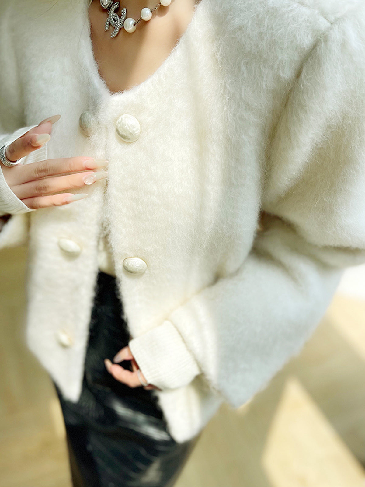 Rose Jacket Woman – Soft Fluffy Fabric with Loose Fit & Elegant Voluminous Sleeves