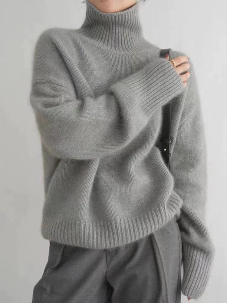 Lynn Pull Femme – Turtleneck in Soft Wool & Elegant for Chic Winter Look