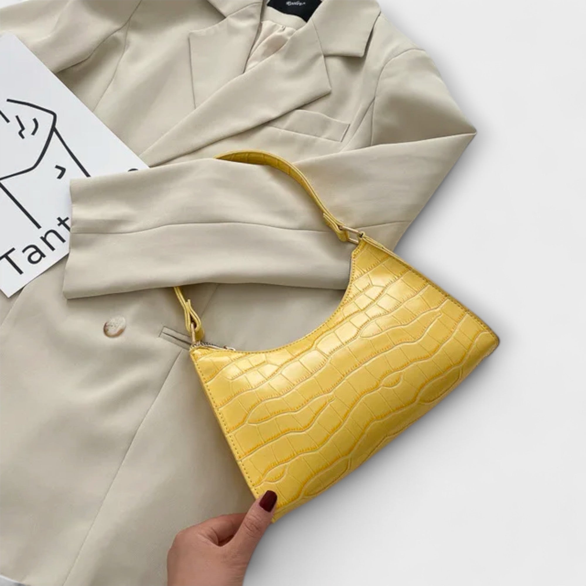 Annie | Shiny Leather Bag