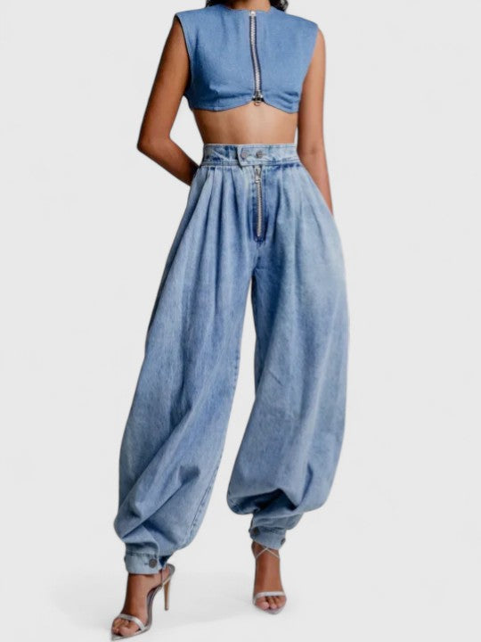 Women's Top – Flattering Silhouette & Waist-Defining Fit