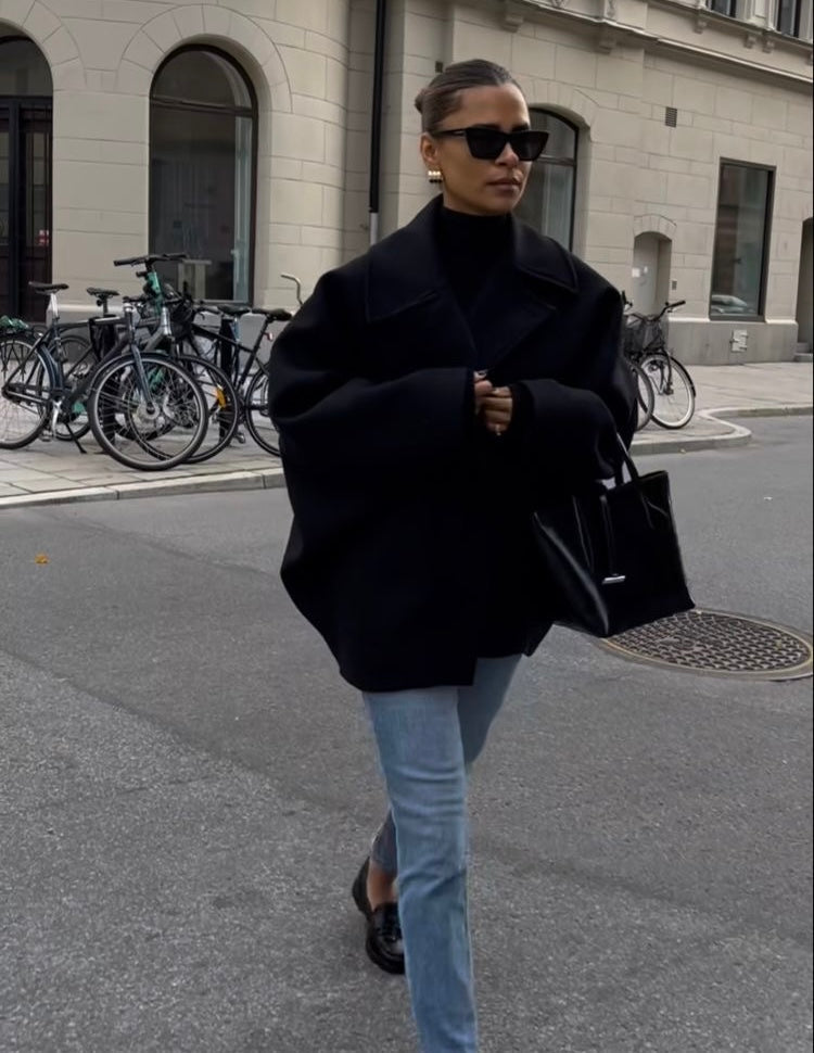 Amélie Woman Oversize Coat – Elegant Soft & Trendy Wool Coat for Winter