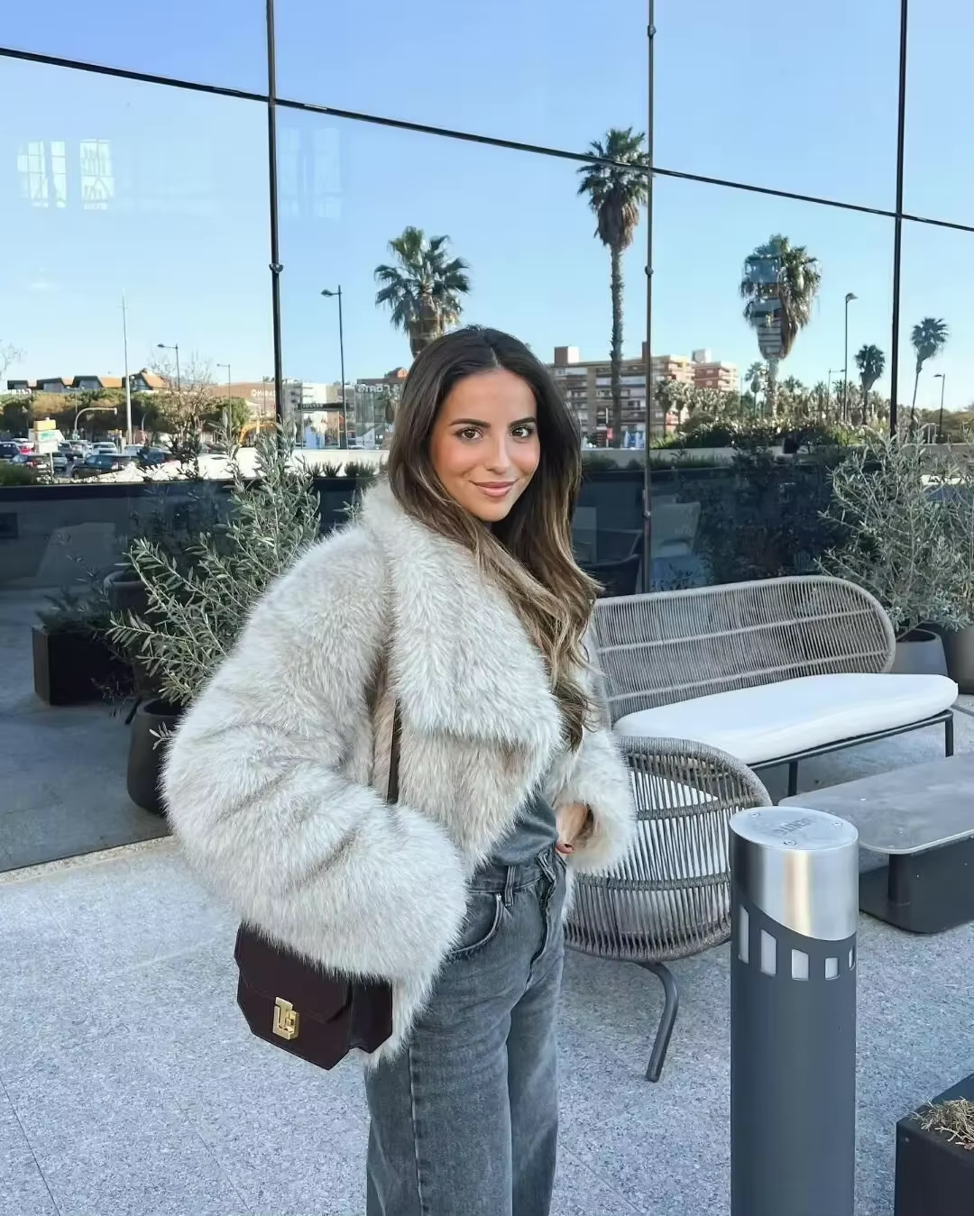 Liliana Manteau Luxe Femme – Ultra-Soft Faux Fur Coat with Elegant Style for Winter