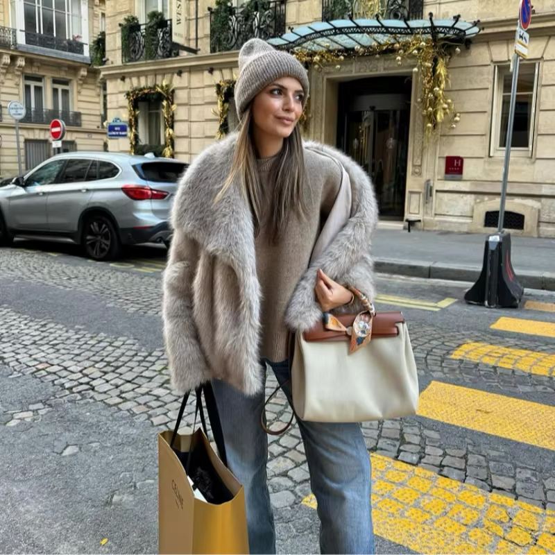 Liliana Manteau Luxe Femme – Ultra-Soft Faux Fur Coat with Elegant Style for Winter