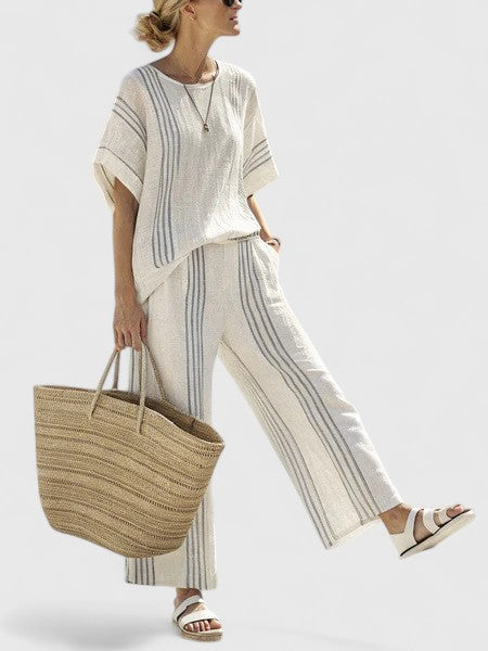 Cozy Two-Piece Set – Flattering Silhouette & All-Day Comfort