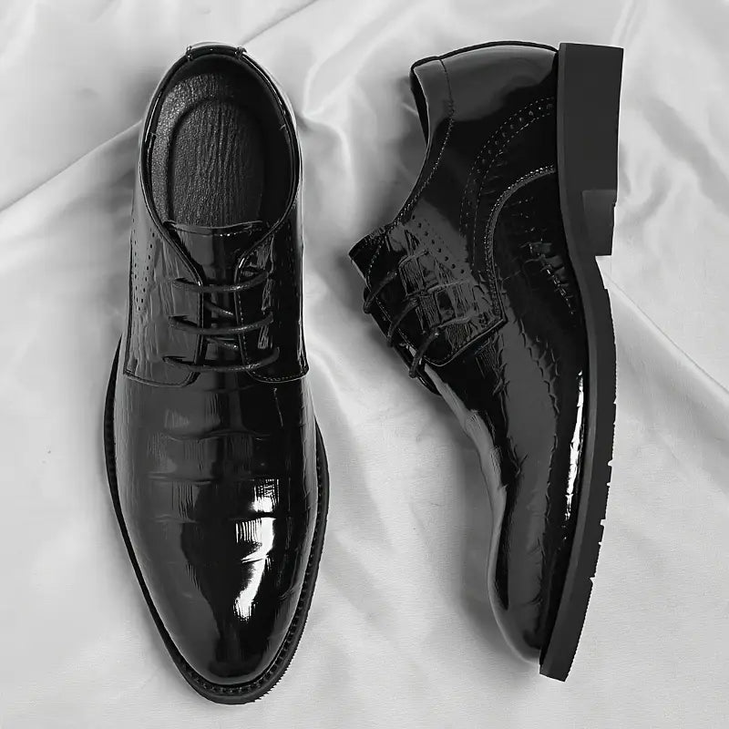 Men’s Black Patent Oxford Dress Shoes – Gloss Textured Finish with Lace-Up Closure