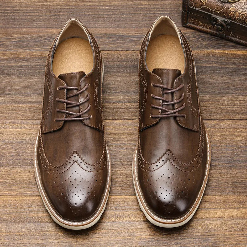 Men’s Brogue Oxford Shoes – Classic Wingtip Design with Cushioned Sole