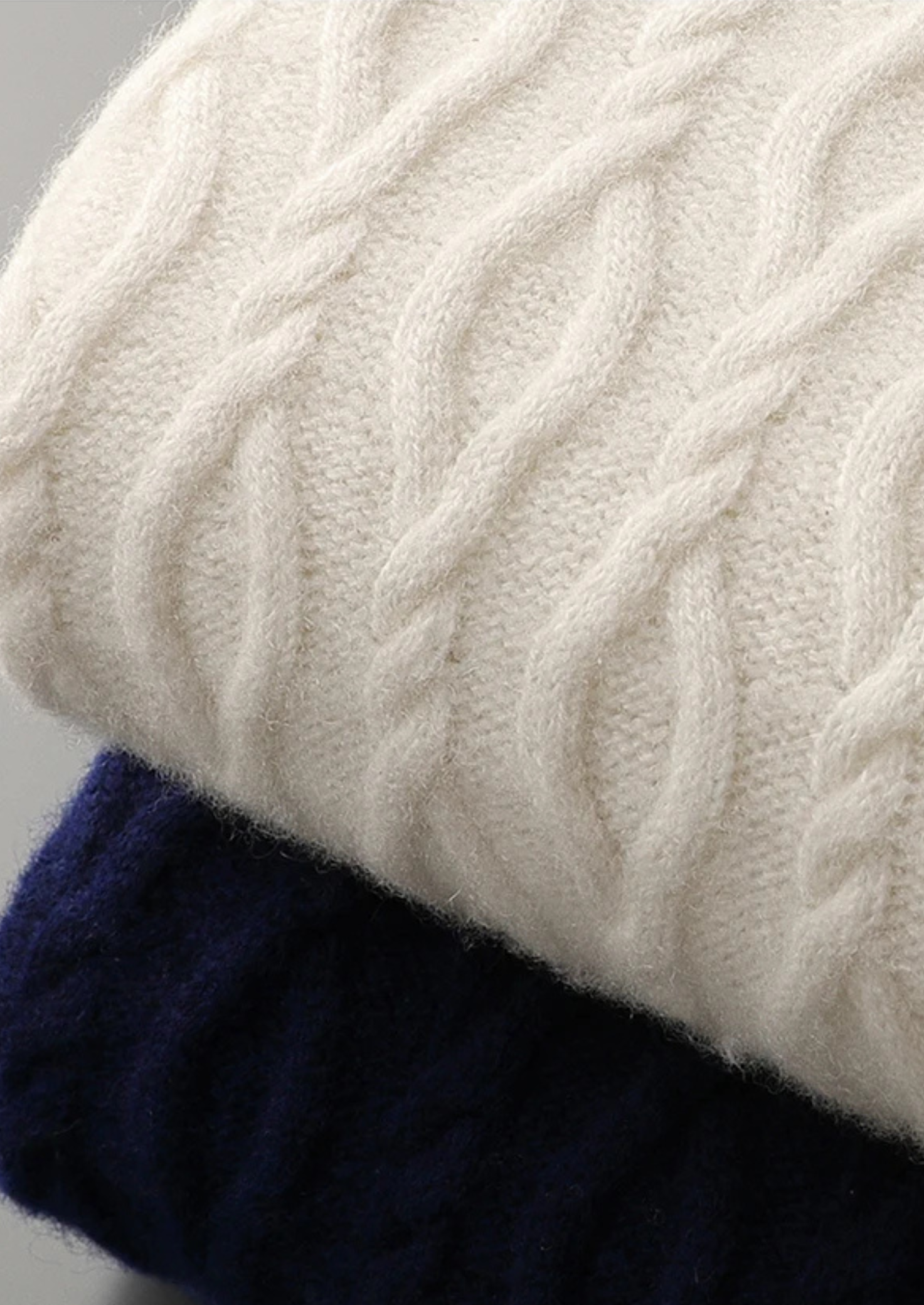 Men’s Crew Neck Sweater with Striped Trim – Refined Everyday Layer