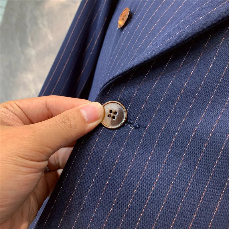 Men’s Navy Blue Double-Breasted Pinstripe Suit – Tailored Formal Set for Business and Evening Events
