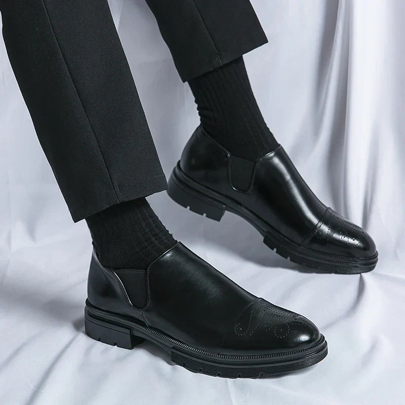 Men’s Slip-On Leather Shoes – Smart Casual Comfort with Elastic Panels