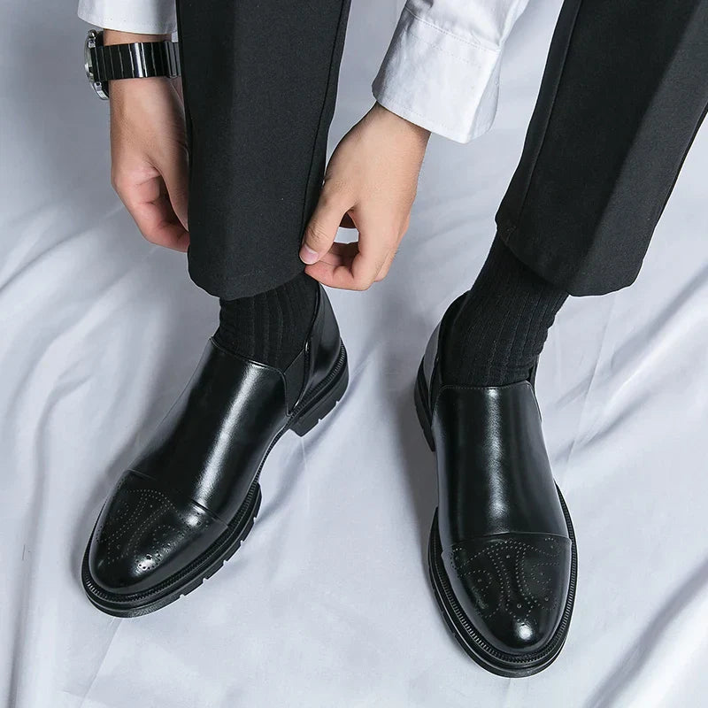 Men’s Slip-On Leather Shoes – Smart Casual Comfort with Elastic Panels