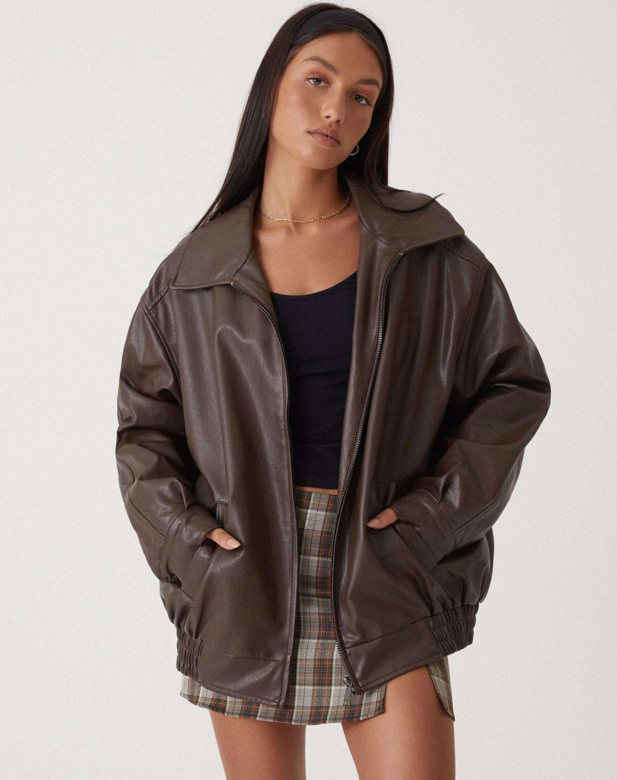 Michelle Manteau Oversize Woman – Comfortable & Versatile Winter Chic for Elegant Outfit