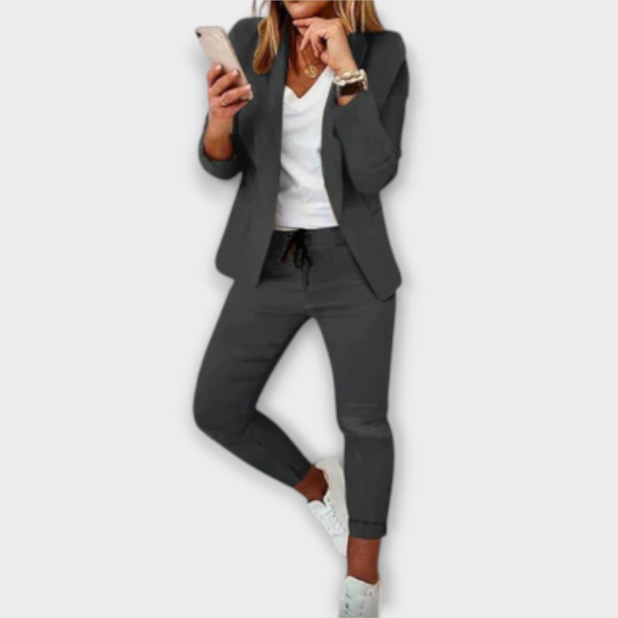 Tailored Blazer – All-Day Comfort