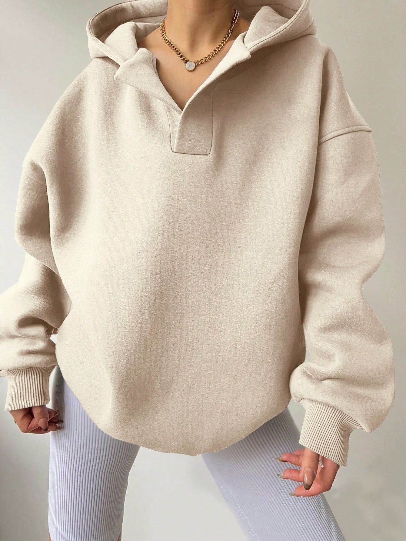Nayeli Sweat Femme – Loose Solid Color Comfortable Hoodie for a Casual Autumn/Winter Style