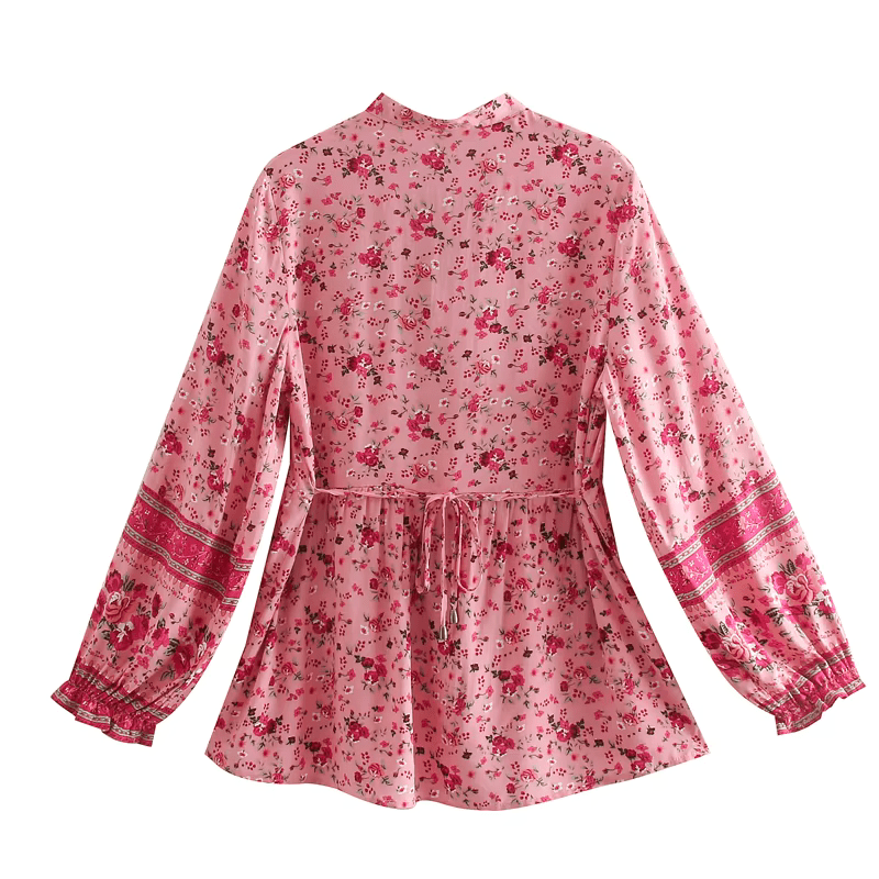 Rafaela Tunic Woman Looksy – Bohemian Floral Print, Buttoned V-Neck & Flowing Cut