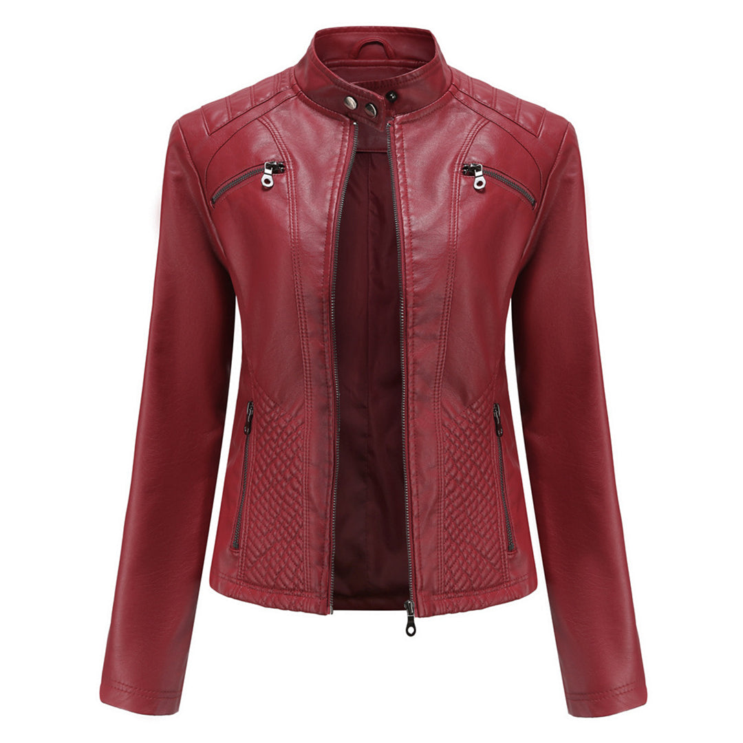 Andrijana Veste Femme – Elegant Soft Leather Jacket with Asymmetric Closure