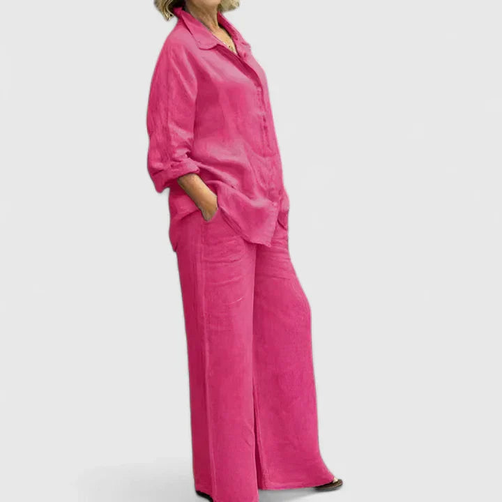 Relaxed Fit Cozy Ensemble – Flattering Silhouette & All-Day Comfort