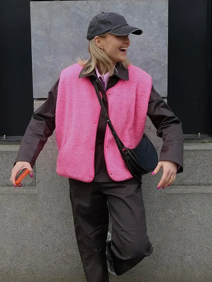Eveline Teddy Vest for Women – Trendy and Fitted Jacket for All Occasions