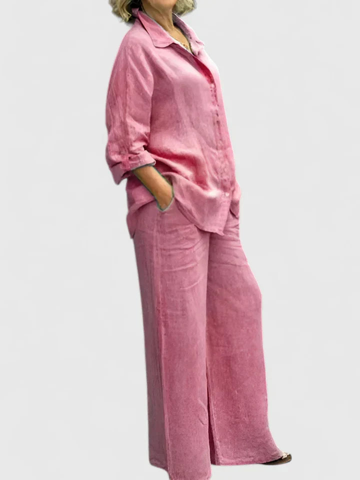 Relaxed Fit Cozy Ensemble – Flattering Silhouette & All-Day Comfort
