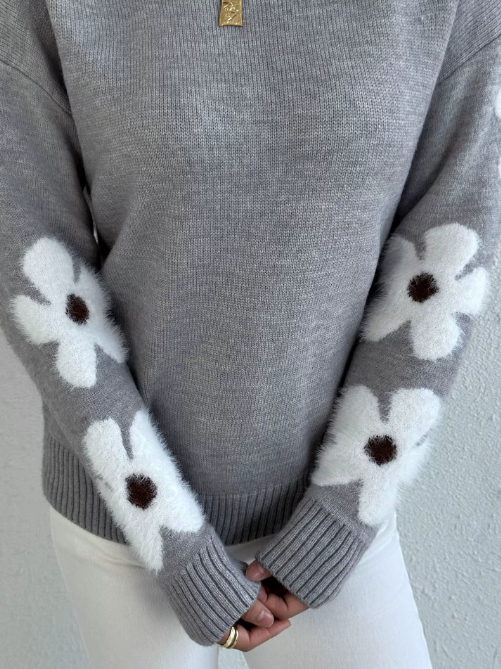 Aisha Pull Woman – Elegant & Comfortable Floral Pattern Knitted Sweater for the Season