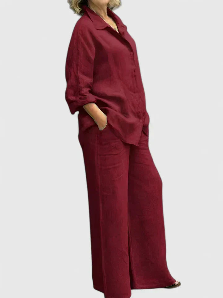 Relaxed Fit Cozy Ensemble – Flattering Silhouette & All-Day Comfort