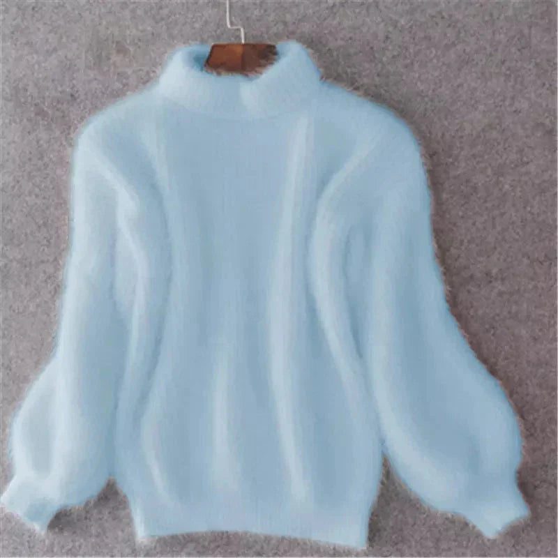 Taylor Pull Woman – Soft Fluffy Sweatshirt in Light Blue, Warmth & Casual Winter Style