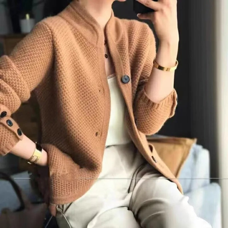 Sloane Women's Knit Jacket – Structured Fit, Chic Style & Mid-Season Comfort
