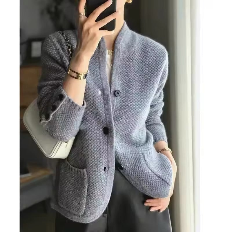 Sloane Women's Knit Jacket – Structured Fit, Chic Style & Mid-Season Comfort