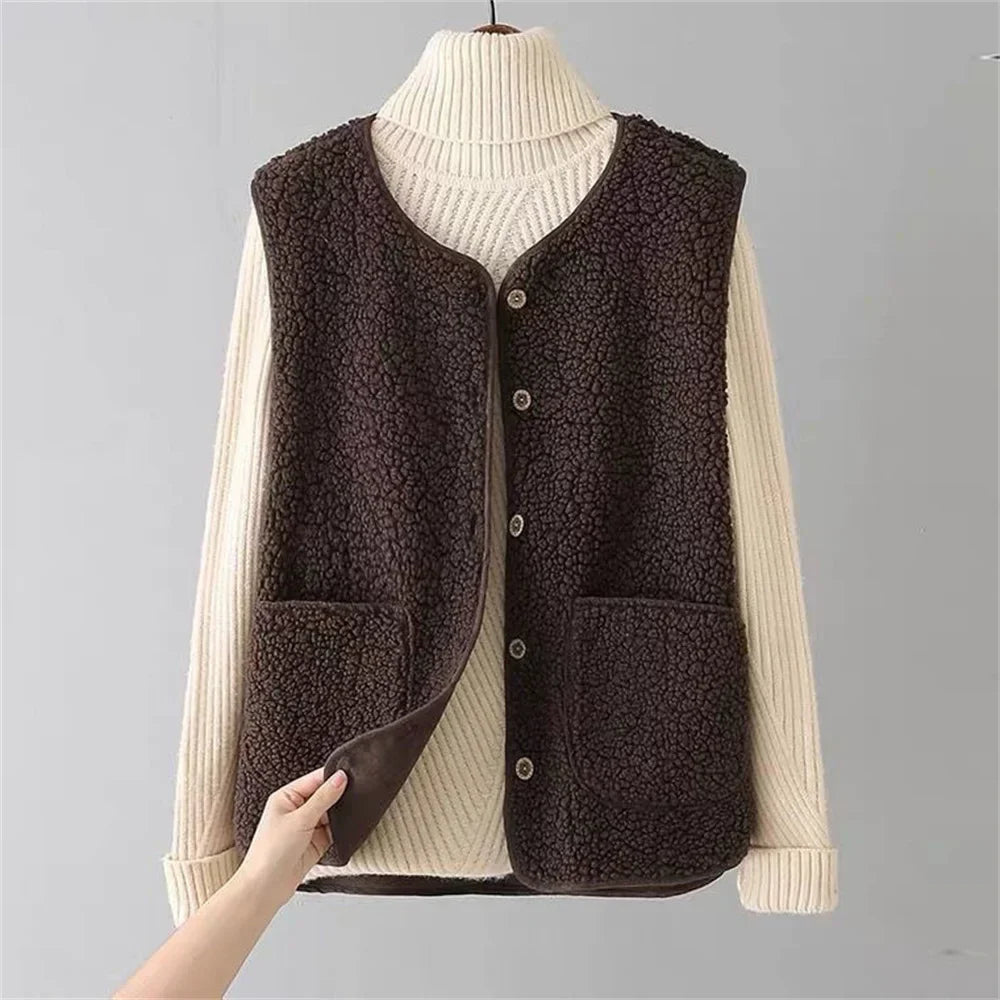 Women’s Button-Front Sleeveless Vest – Winter Layering