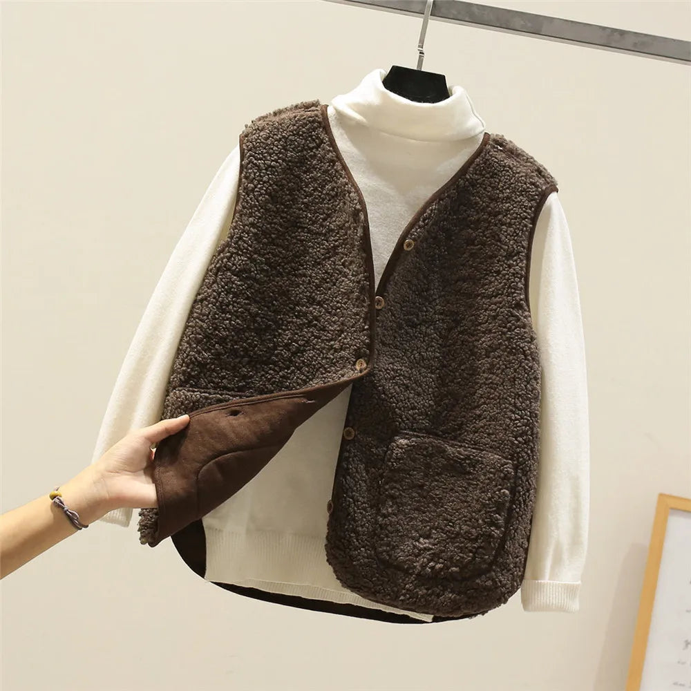 Women’s Button-Front Sleeveless Vest – Winter Layering