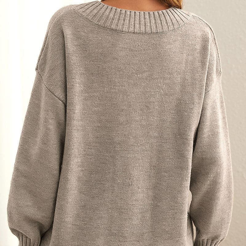 Adrianna Pull Woman – Classic Round Neck & Soft Comfortable Knit
