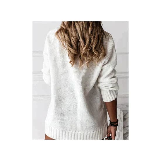 Adrianna Pull Woman – Classic Round Neck & Soft Comfortable Knit