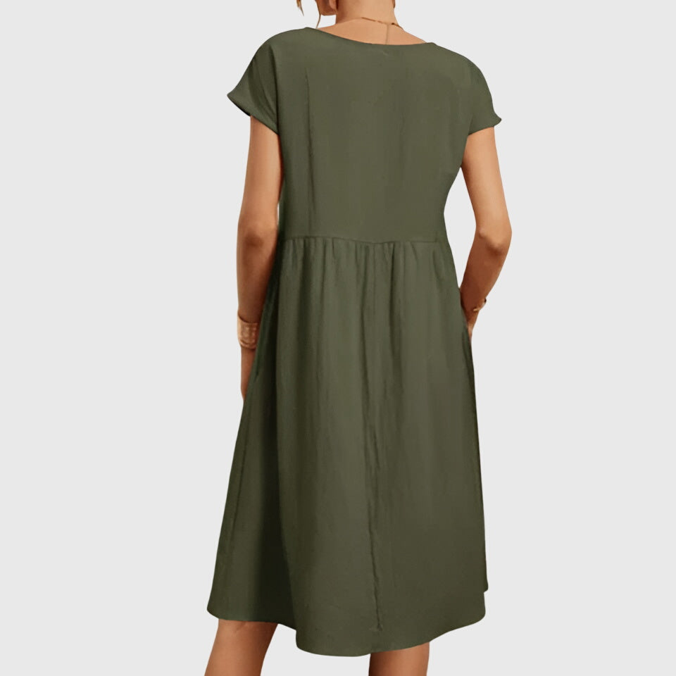 Dress – Lightweight Feel & Flattering Silhouette