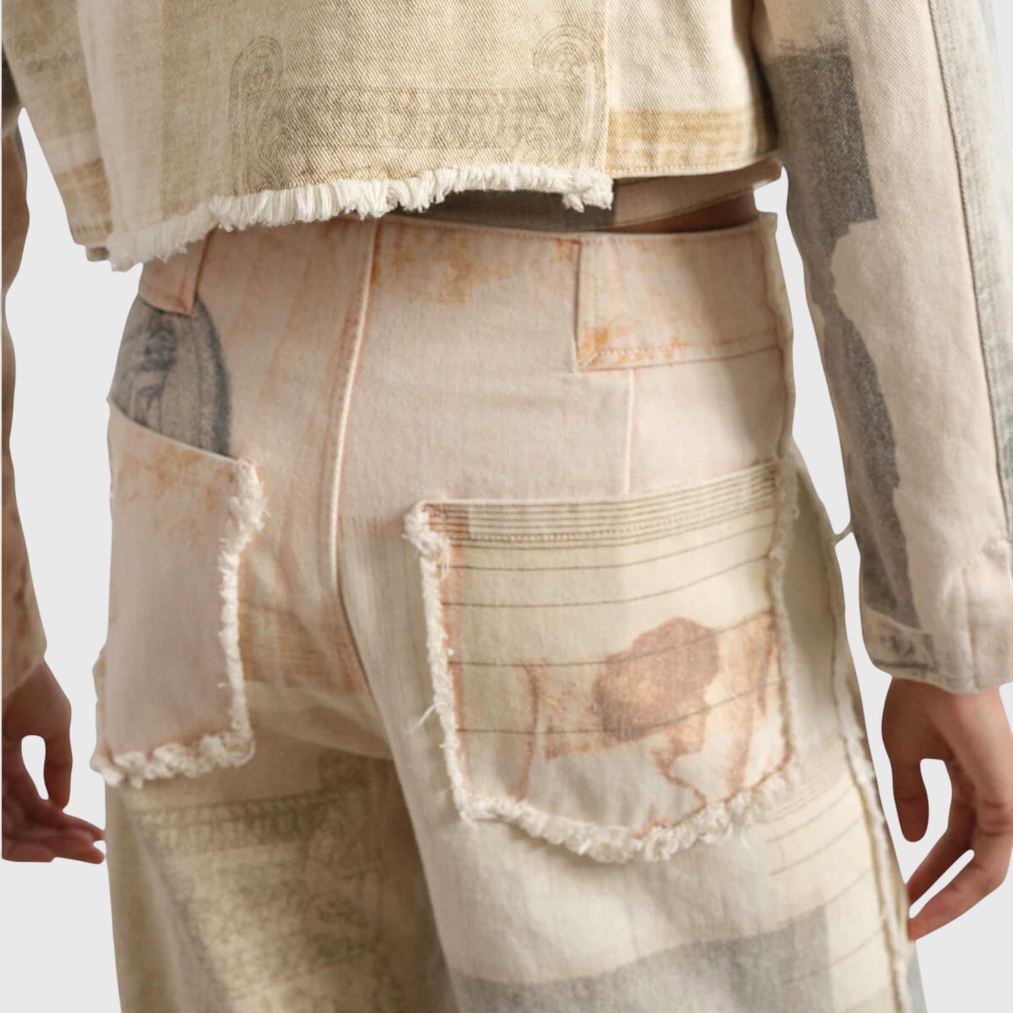Knit Women's Top – Waist-Defining Fit