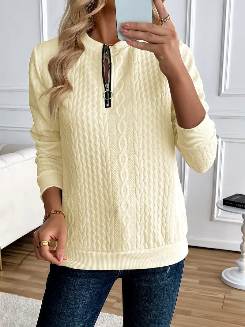 Margaux Sweat Woman Winter – Comfortable Knitted Zip-up Sweater with Elegant Design