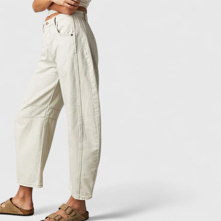 Relaxed Fit Women's Top – Flattering Silhouette & All-Day Comfort