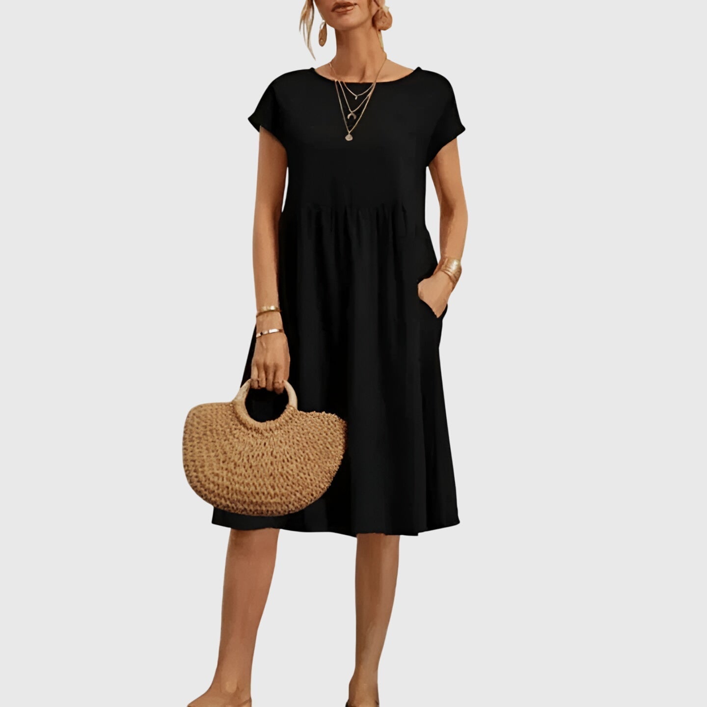 Dress – Lightweight Feel & Flattering Silhouette