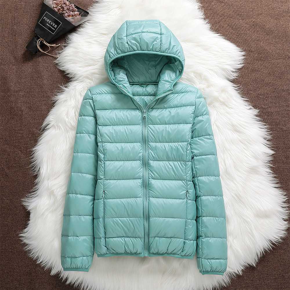 Aria Femme Waterproof Jacket – Lightweight, Versatile & Elegant with Removable Hood