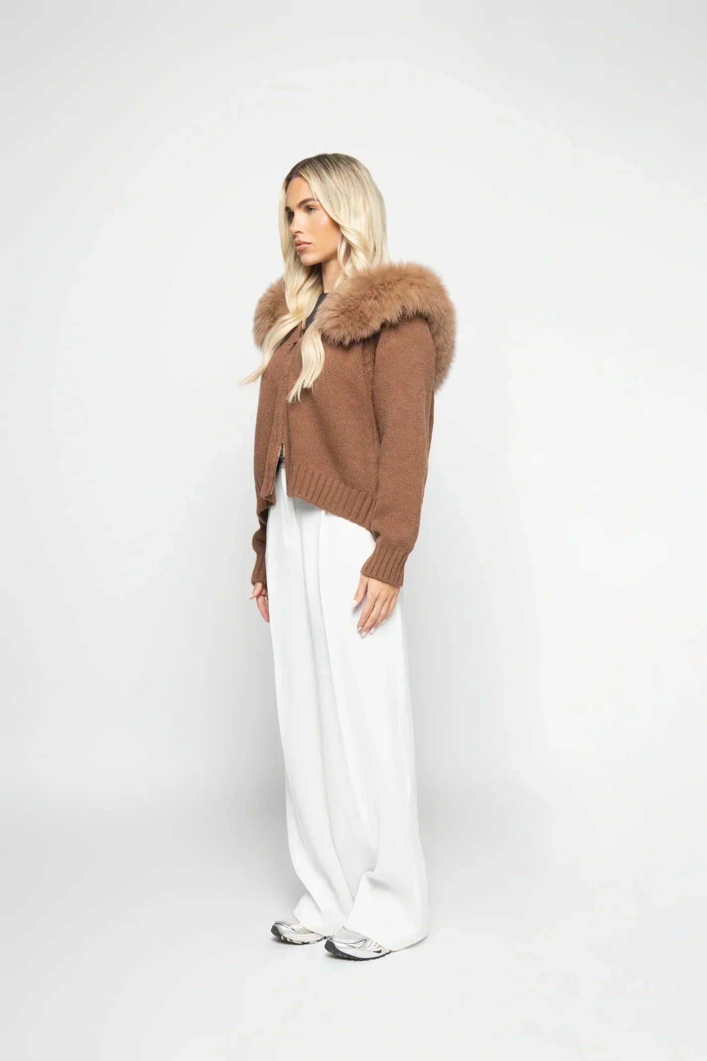Janelle Women's Jacket – Elegant Wool Jacket with Fur-Lined Hood